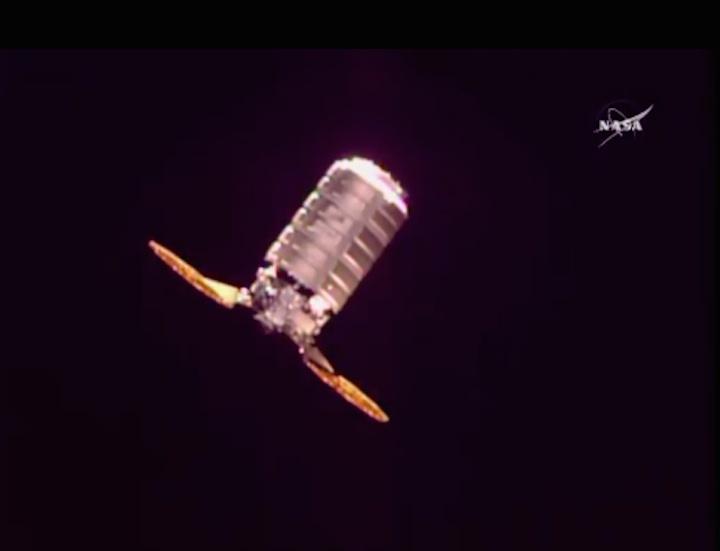 oa8-arrival-iss-aca