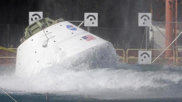 os-os-orion-splashdown-ng-2016