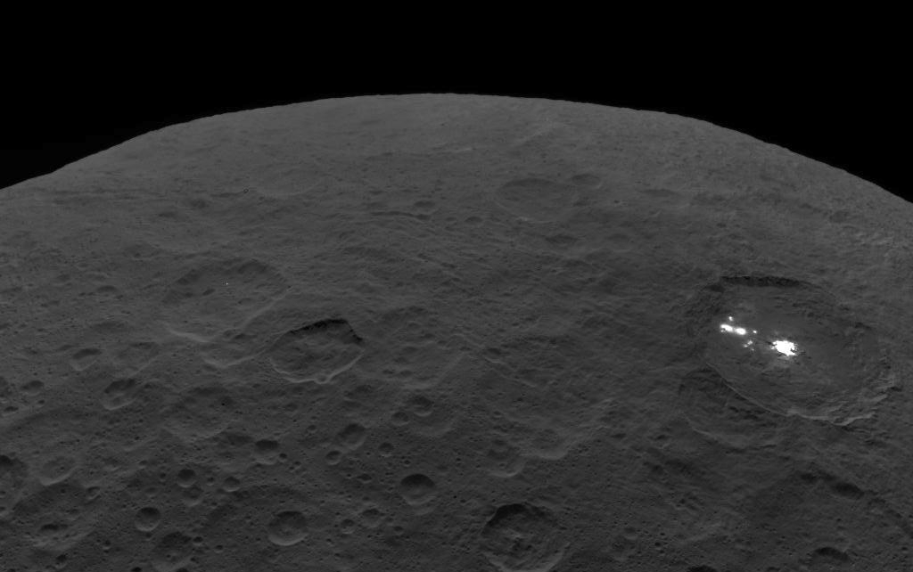 pia22485-ceresdwarfplanet-occatorcrater-lastlooks-20181101-e1757274671687