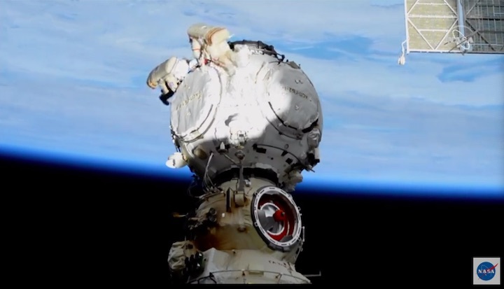 russian-spacewalk-51-ae