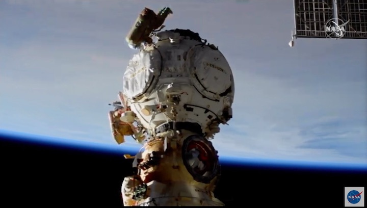 russian-spacewalk-51-ax