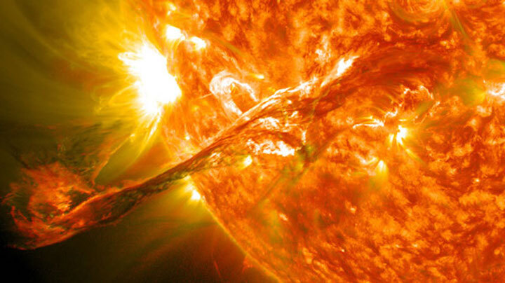 sdo-solar-flare