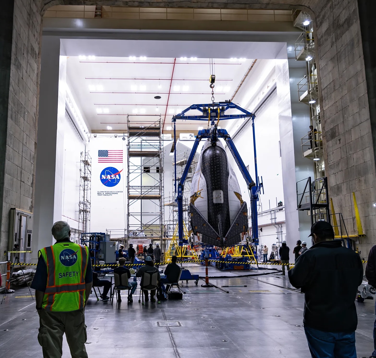 sierra-space-dream-chaser-spaceplane-at-nasa-neil-armstrong-test-facility