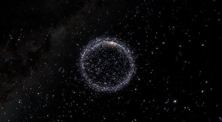 space-debris-879x485