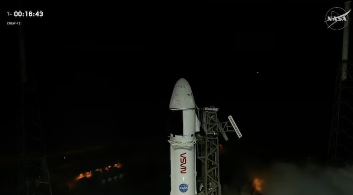 spacex-crew-12-dragon-aeh