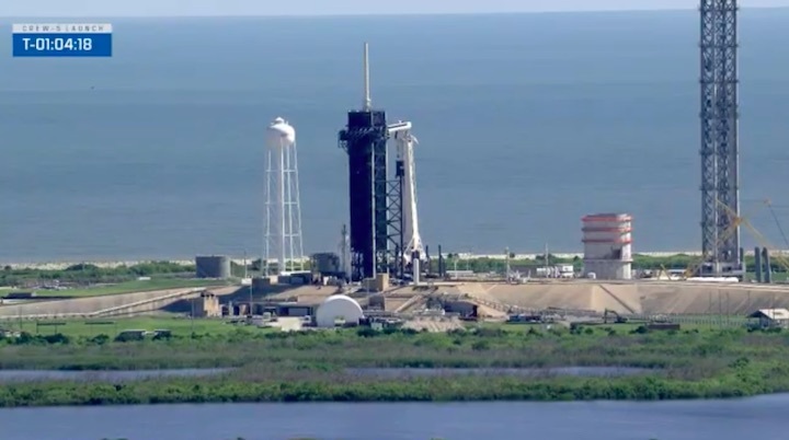 spacex-crew-5-dragon-launch-b