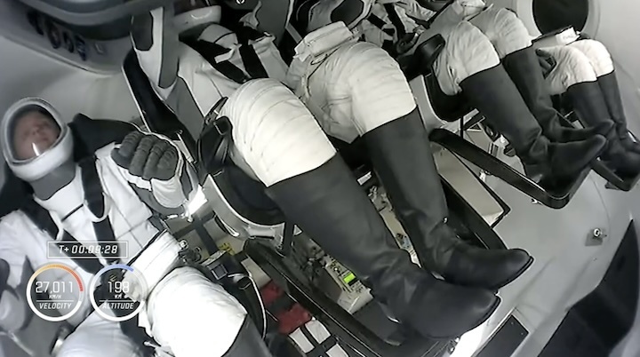 spacex-crew-8-dragon-azn