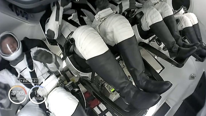 spacex-crew-8-dragon-azo