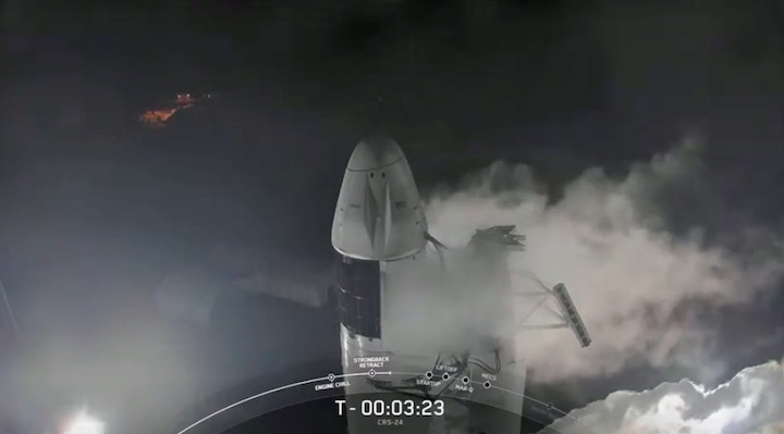 spacex-crs24-launch-ae