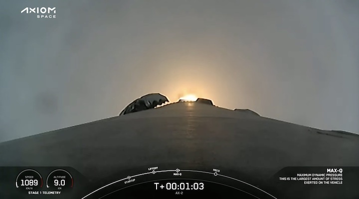 spacex-dragon-ax2-launch-dh