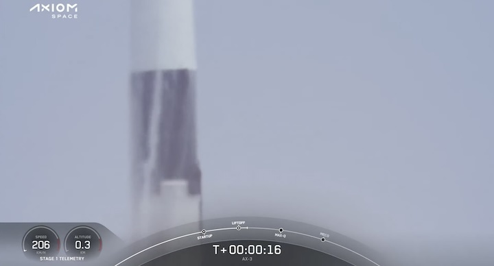 spacex-dragon-ax3-launch-bk