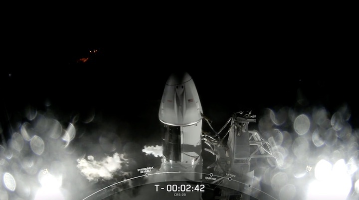 spacex-dragon-crs29-launch-ah