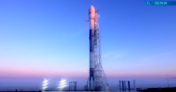 spacex-falcon9-iridium5mission-2