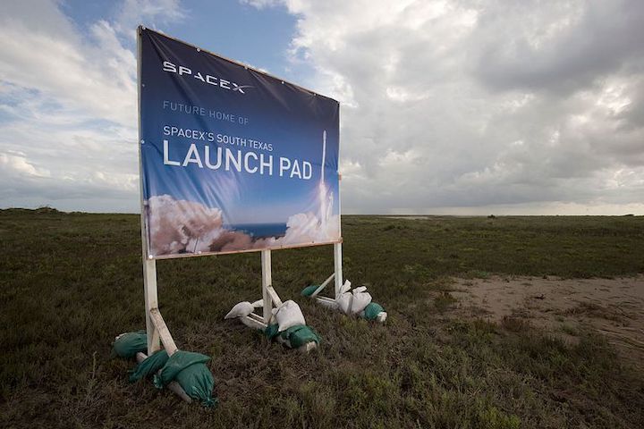 spacex-is-planning-its-first-new-rocket-launch-site-at-a-news-photo-539719370-1541019045
