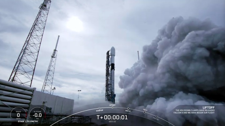 spacex-ses-launch-ae