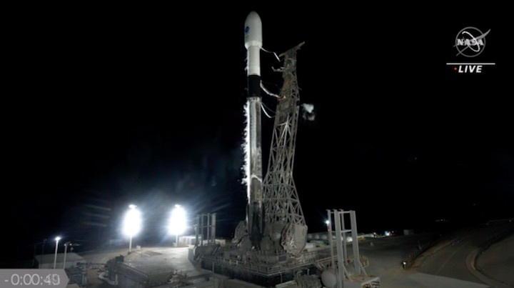 spacex-swot-launch-ah