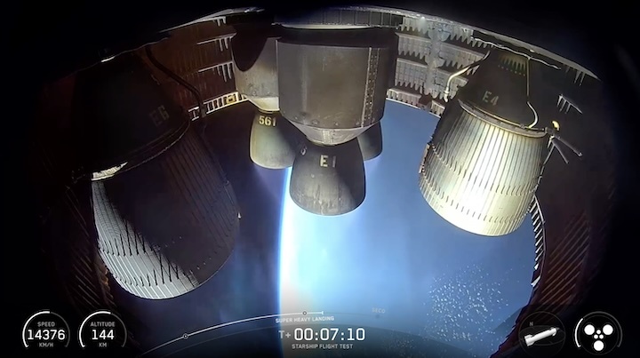 starships-11-launch-az