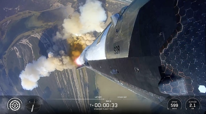 starships-12-launch-aic