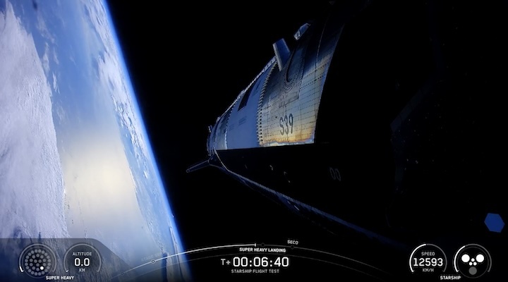 starships-12-launch-aw
