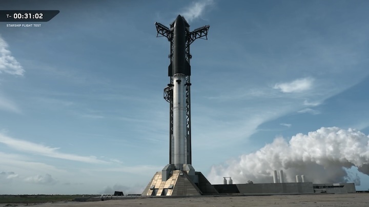 starships-13-launch-aa-1