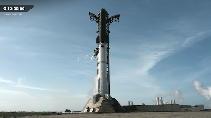 starships-13-launch-akc