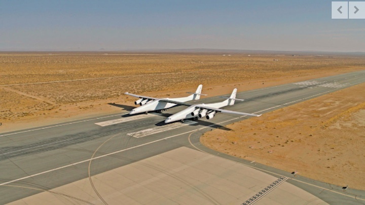 stratolaunch-taxi-aa