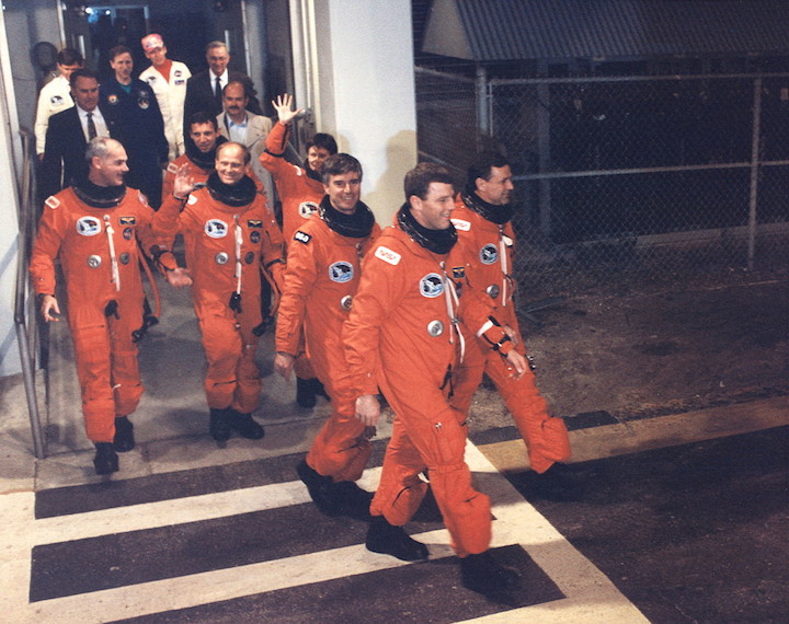 sts-42-1