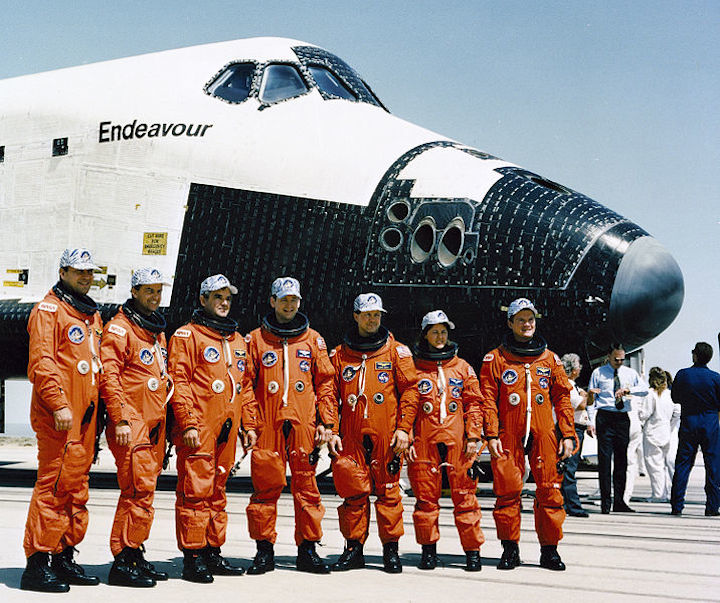 sts-49-crew