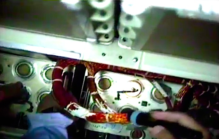 sts30-mission-co