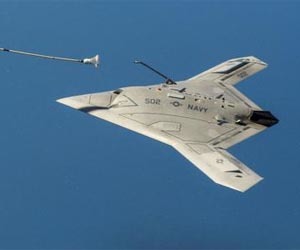 uav-x47b-refuel-lg