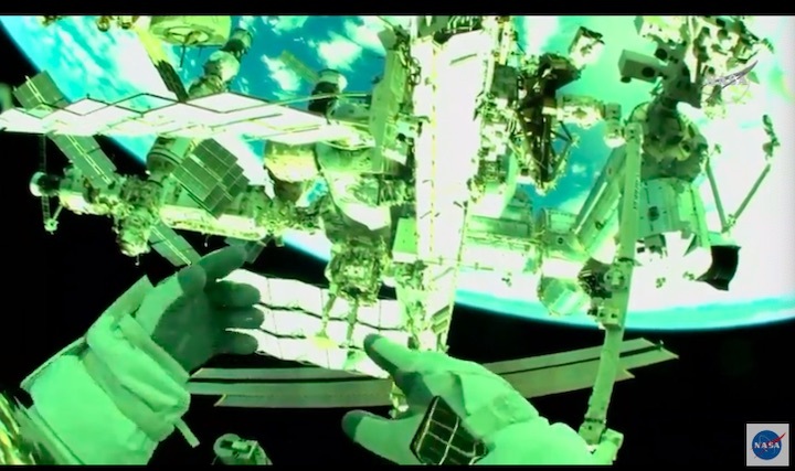 usspacewalk78-ac