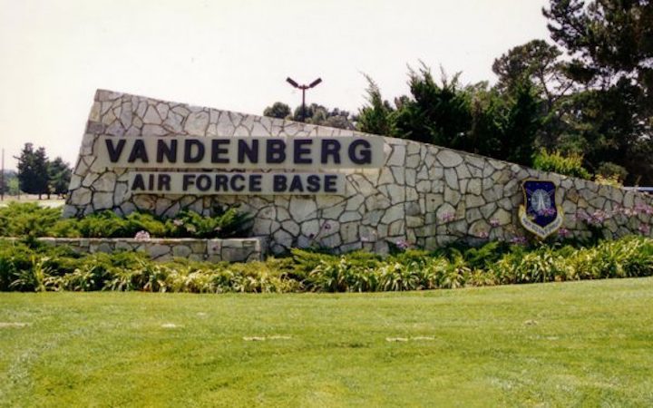 vandenberg-air-force-base-lompoc-600x375