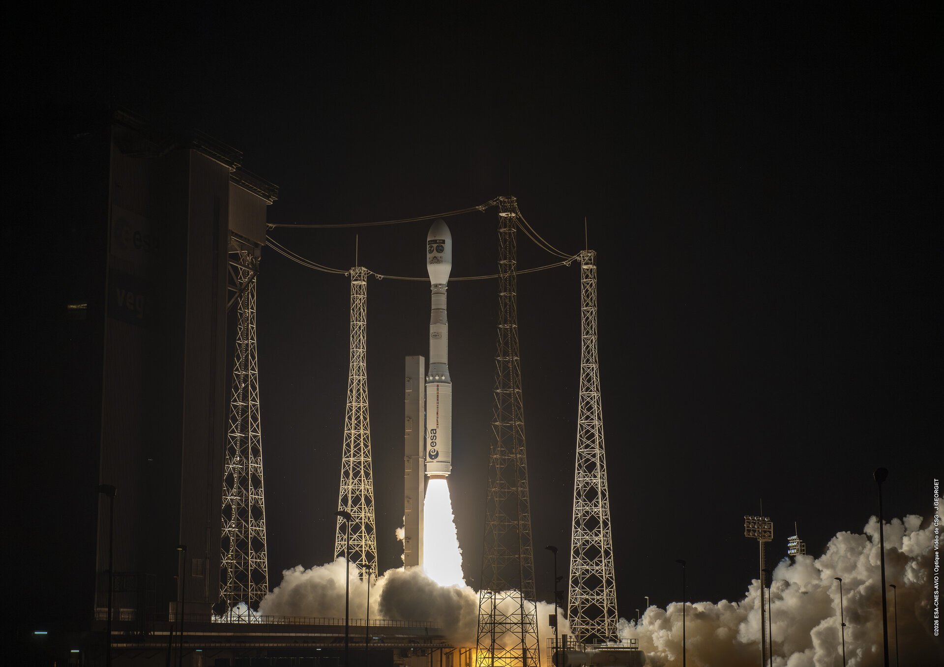 vega-c-takes-flex-and-sentinel-3c-into-orbit-pillars